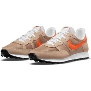 Nike Tan and Orange Sneakers 
Nike Challenger OG (Dark Driftwood Orange)